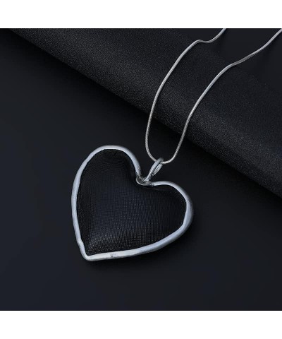 Heartfelt Glam: 80cm Sweater Chain with Oversized Heart Pendant - Casual Chic & Versatile Statement Piece! FashionFrenzy Hear...