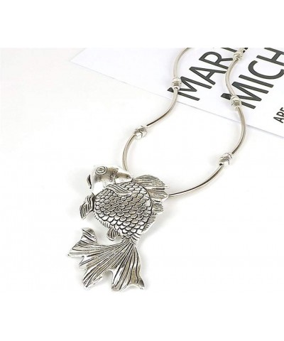 Tibetan Silver Collar Retro Ethnic Style Fish Pendant Necklace Ladies Jewelry $5.43 Necklaces