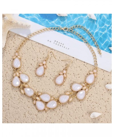 Shiny Resin Collar Necklace with Earrings White $11.01 Necklaces